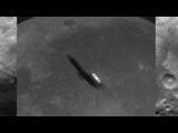 实拍巨型UFO飞过月球 两侧灯光闪烁【猪头传媒】